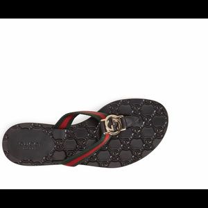 GUCCI CLASSIC GG LOGO SANDAL